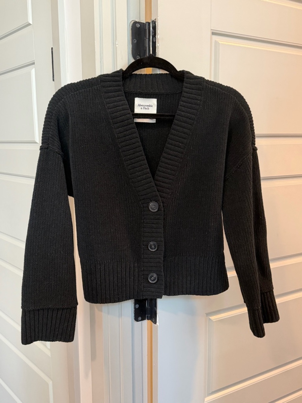 Abercrombie & Fitch Chenille Cardigan in Black, S